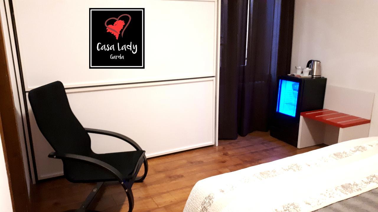Casa Lady Bed and Breakfast Garda  Exteriör bild